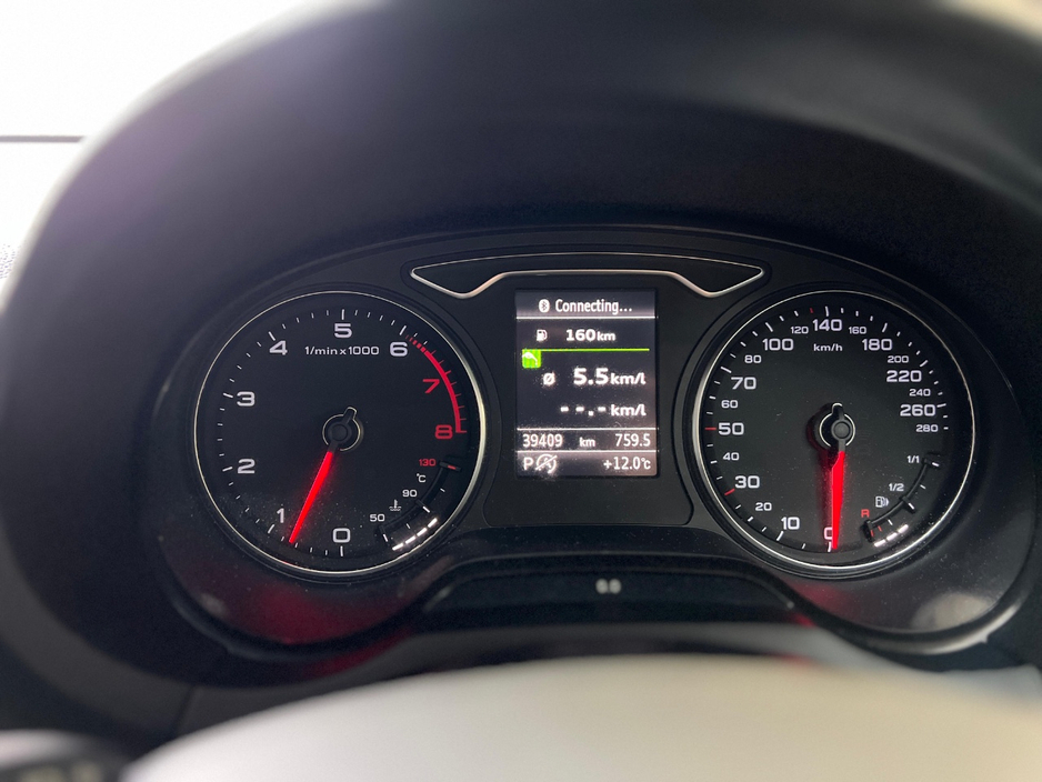 2015 Audi A3 - image 19