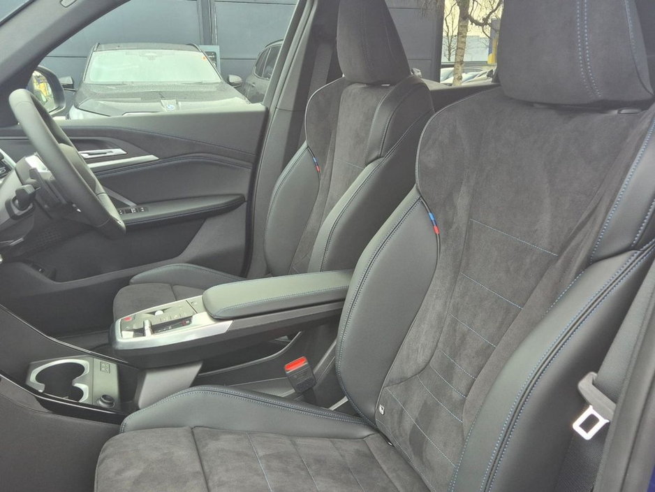 2026 BMW X1 - image 9