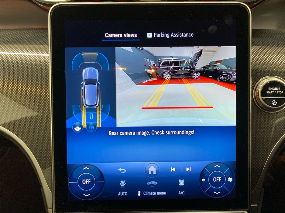 2025 Mercedes-Benz GLC Class - image 17