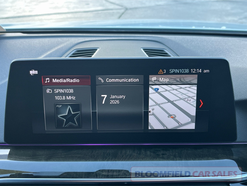 2017 BMW 5 Series - image 17