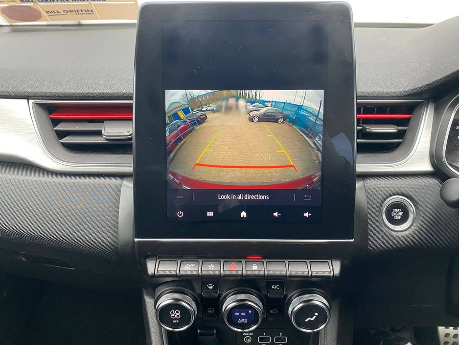 2023 Renault Captur - image 7