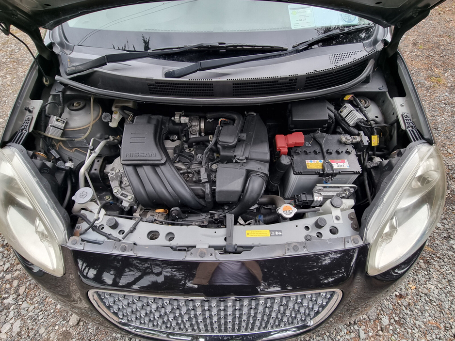 2018 Nissan March - image 8