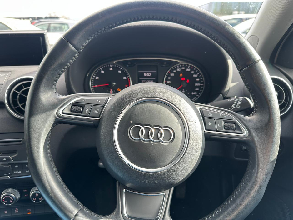 2016 Audi A1 - image 9