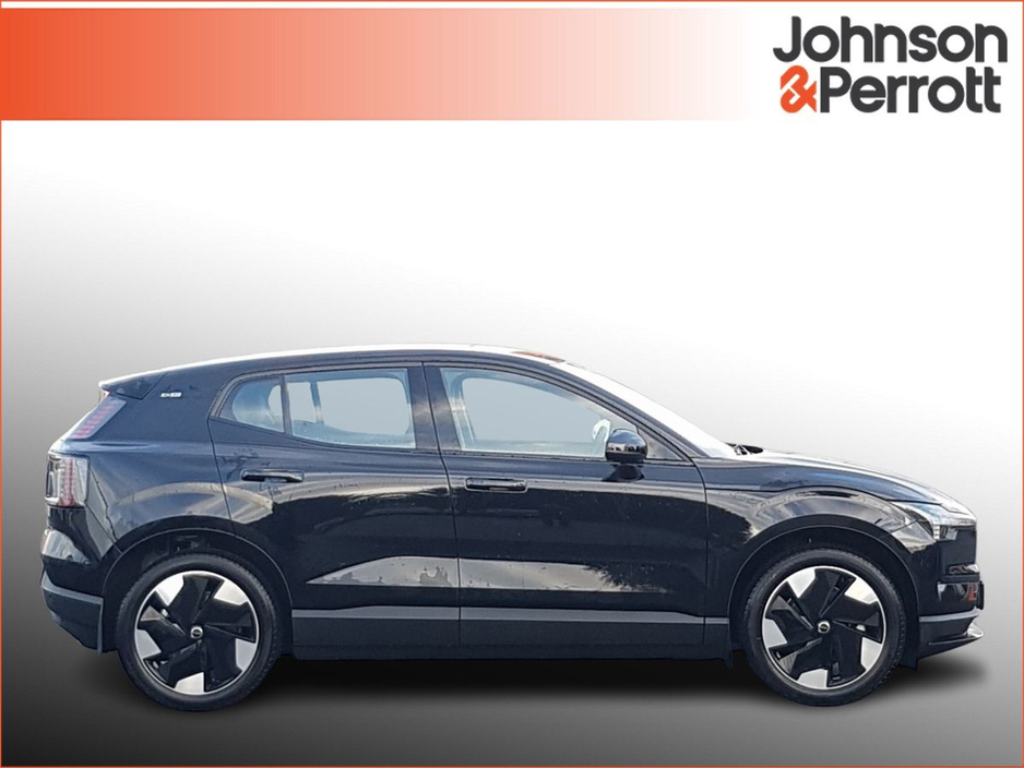 2025 Volvo EX30 69 kWh 272bhp Extended Range PLus €40,900