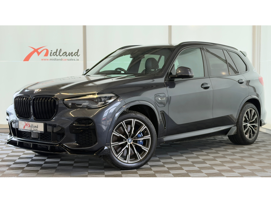 2022 BMW X5 *G05 XDRIVE45E M SPORT* €63,800