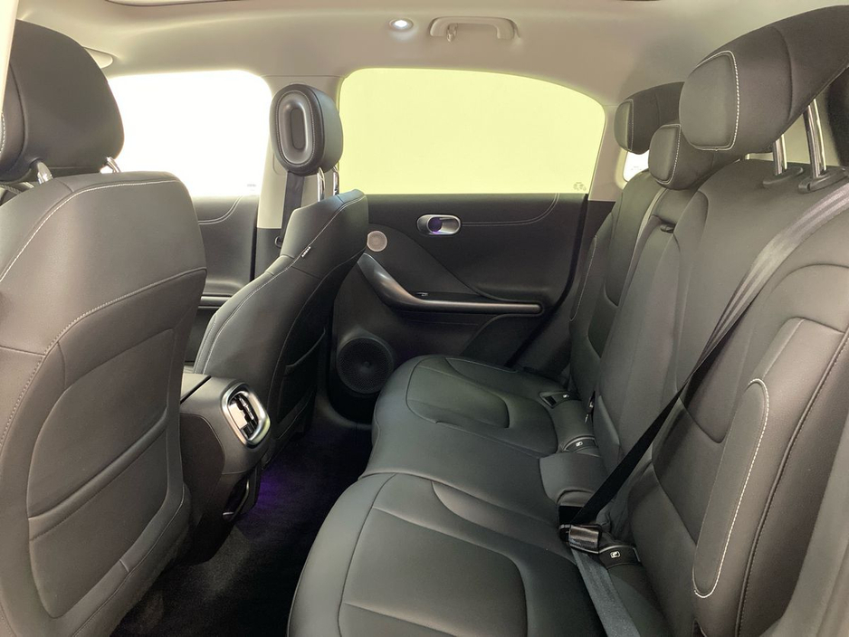 2025 Smart #1 - image 4