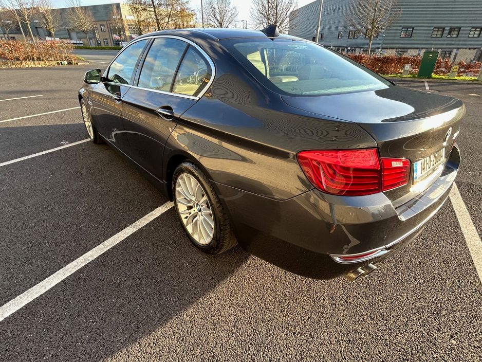 2014 BMW 5 Series - image 6