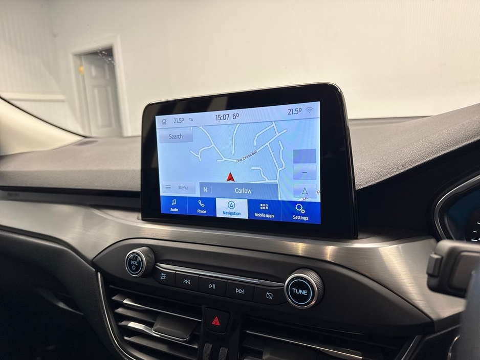 2020 Ford Focus - image 20