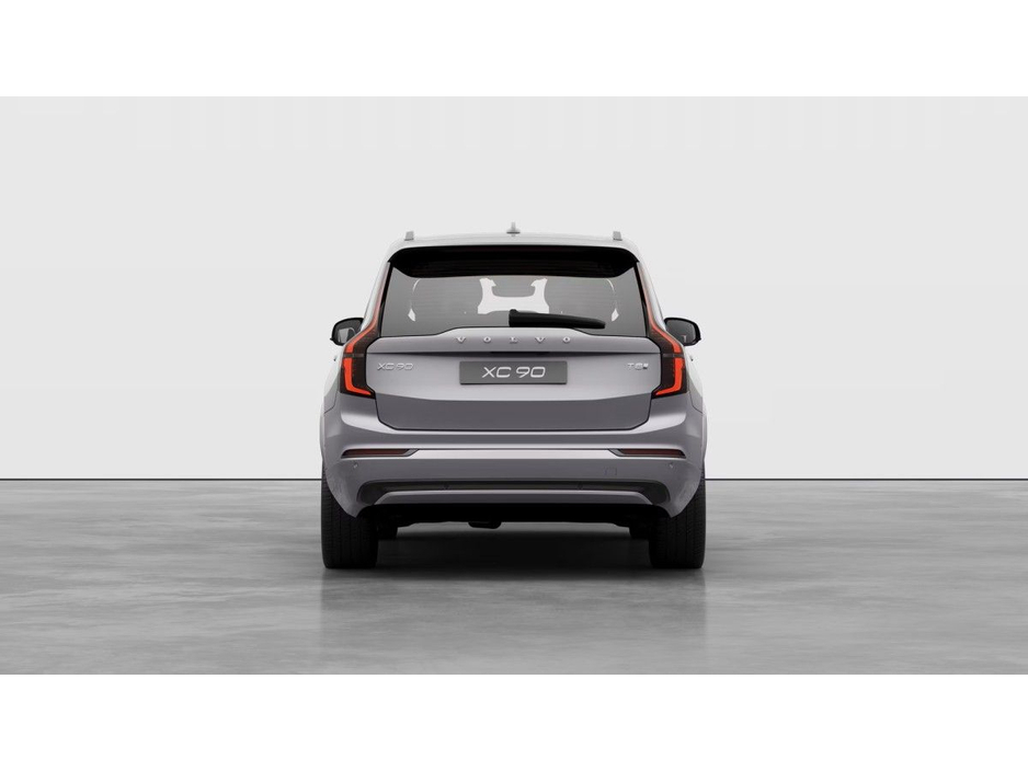 2026 Volvo XC90 - image 5