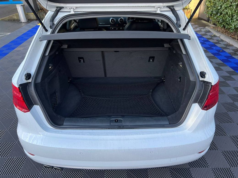 2017 Audi A3 SPORT 1.4 TFSI AUTO // DIAMOND CUT ALLOYS // LEATHER INTERIOR // APPLE CARPLAY/ANDROID AUTO €17,900