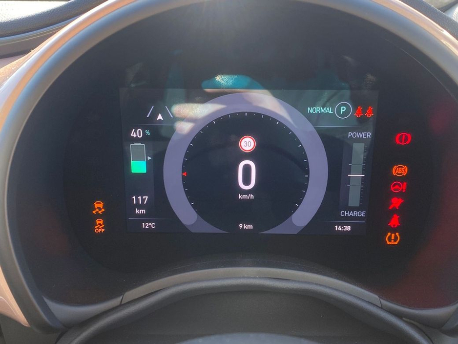 2025 Fiat 500e - image 17