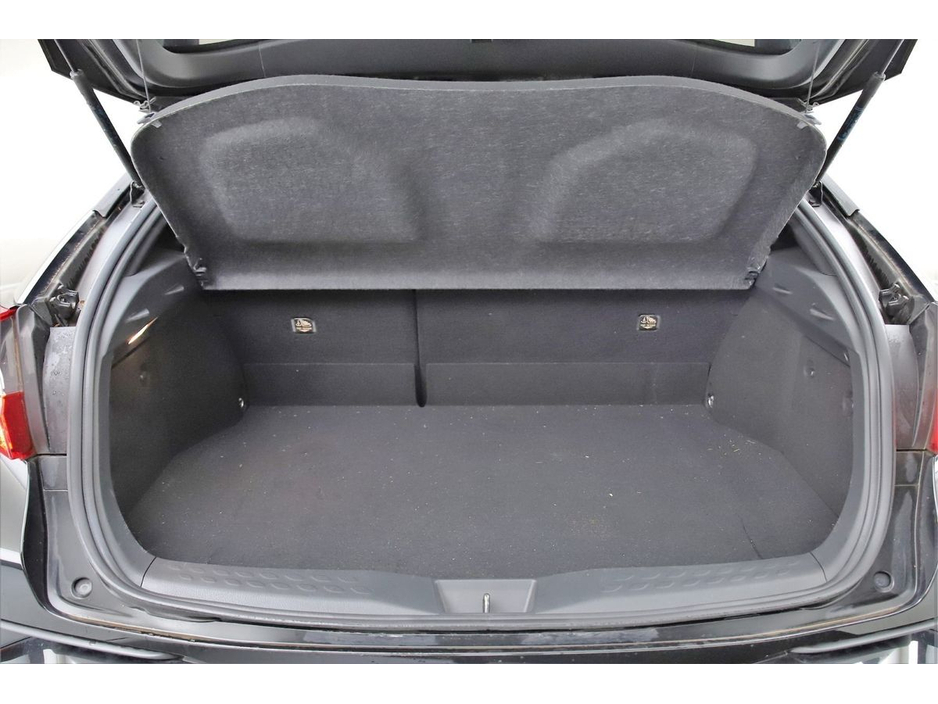 2019 Toyota C-HR 1.8 HYBRID SPORT *REVERSE CAM*PRIVACY GLASS* €21,490