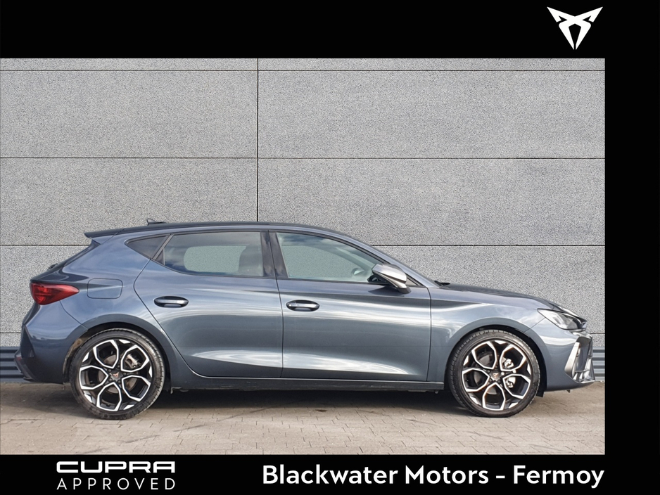 2025 Cupra Leon - image 16