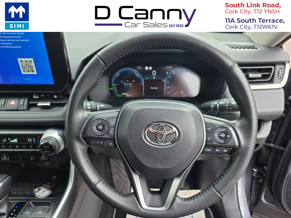 2023 Toyota Rav4 - image 12