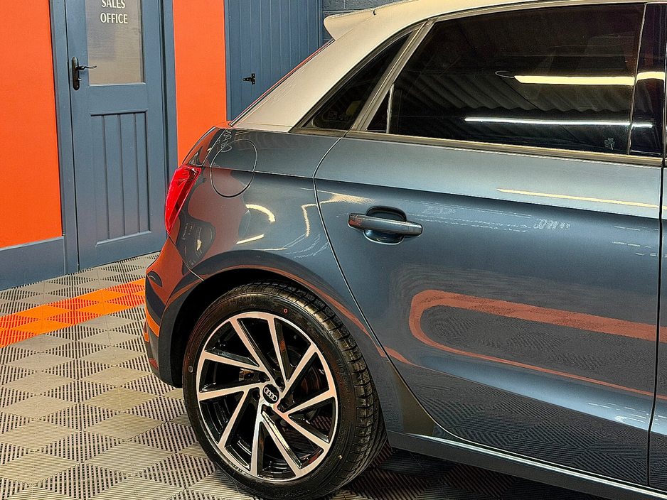 2016 Audi A1 1.0TFSI 95HP S Tronic SE €14,750
