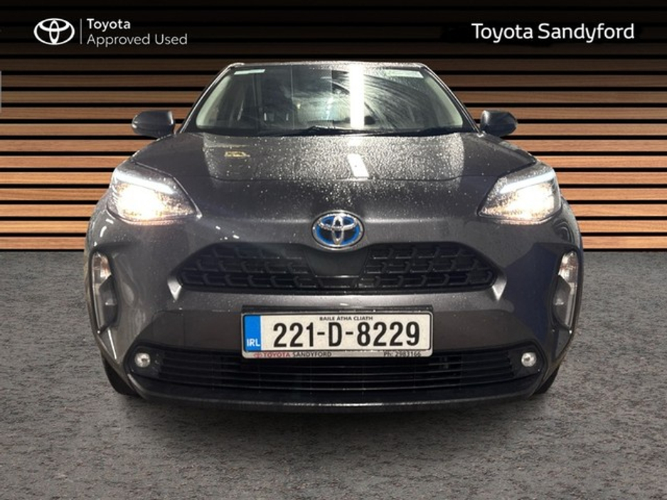 2022 Toyota Yaris Cross LUNA HYBRID AUTOMATIC // REAR CAMERA // AIR CON // SMART ENTRY/SMART START // TOYOTA SAFETY SENSE // FULL WARRANTY €25,945