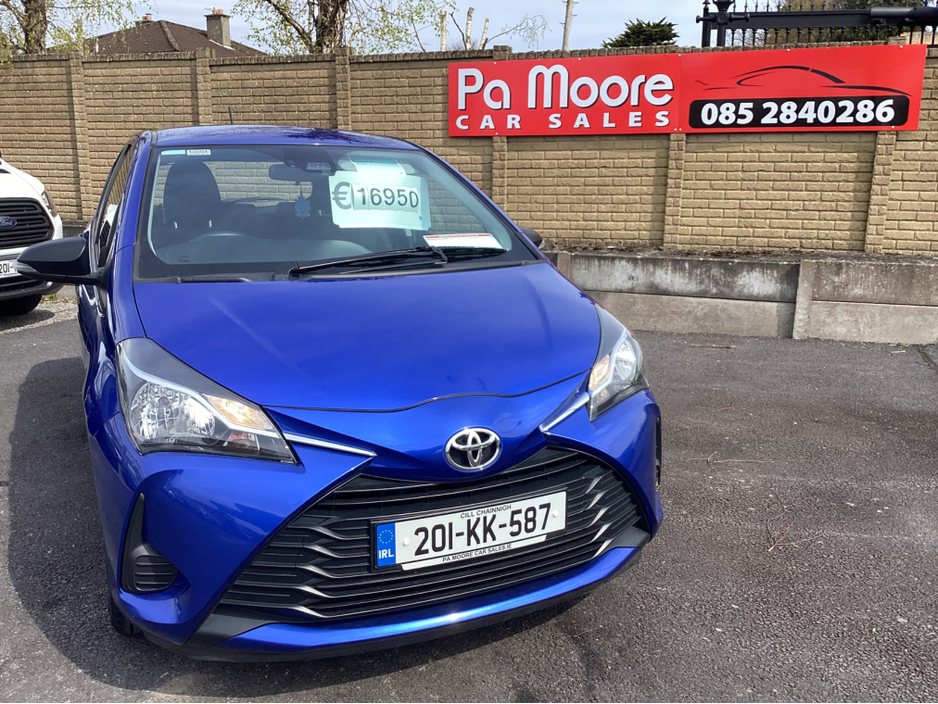 2020 Toyota Yaris - image 8