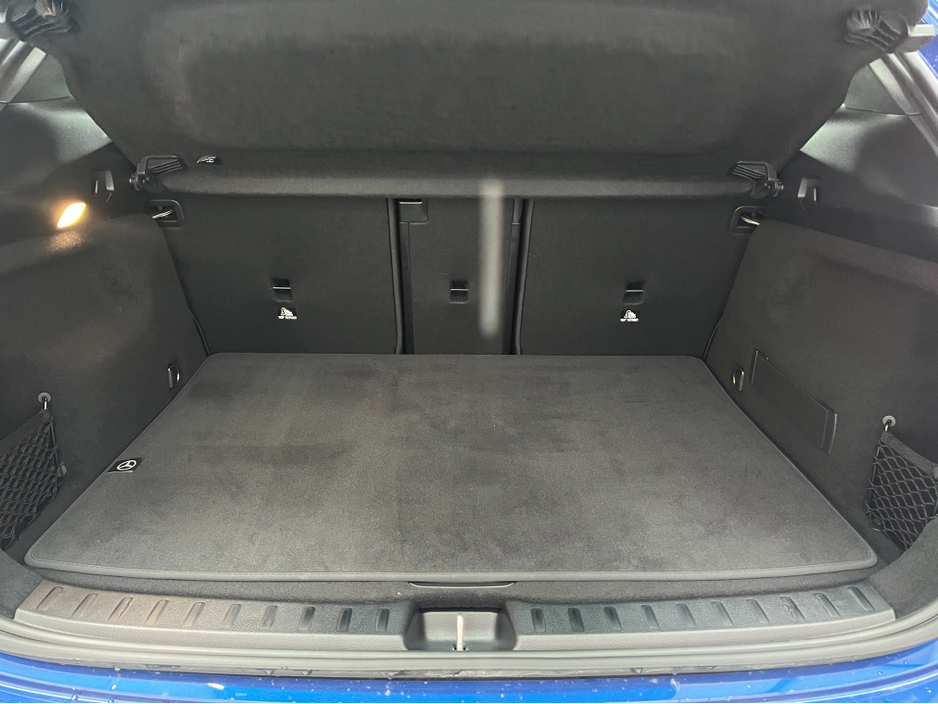 2021 Mercedes-Benz EQA - image 7