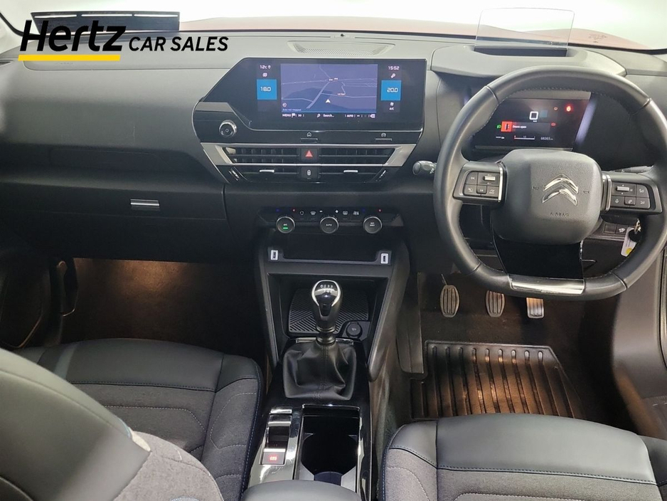 2023 Citroen C4 - image 13