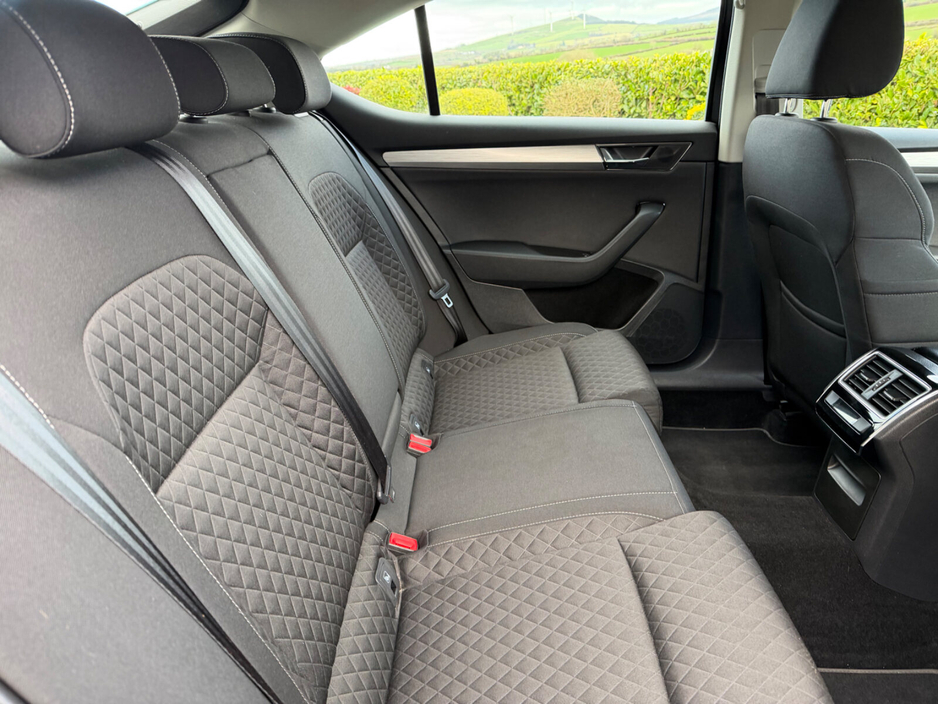 2020 Skoda Superb AMB 2.0TDI 150HP €23,950