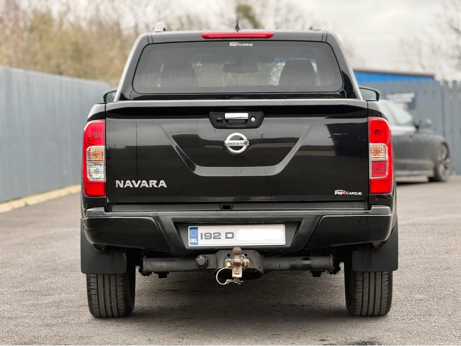2019 Nissan Navara - image 7