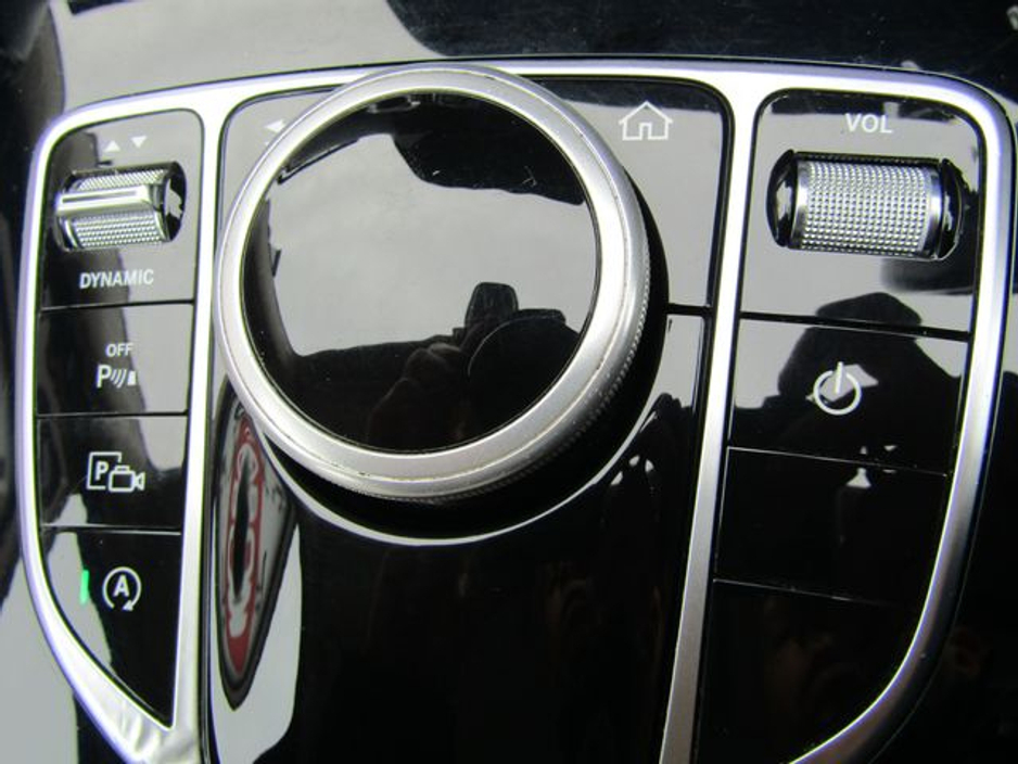 2017 Mercedes-Benz E Class E 220 d D Avantgarde 4DR Auto €15,950