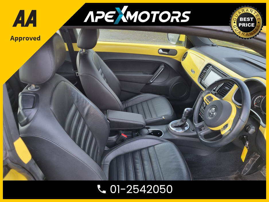 2014 Volkswagen Beetle - image 13