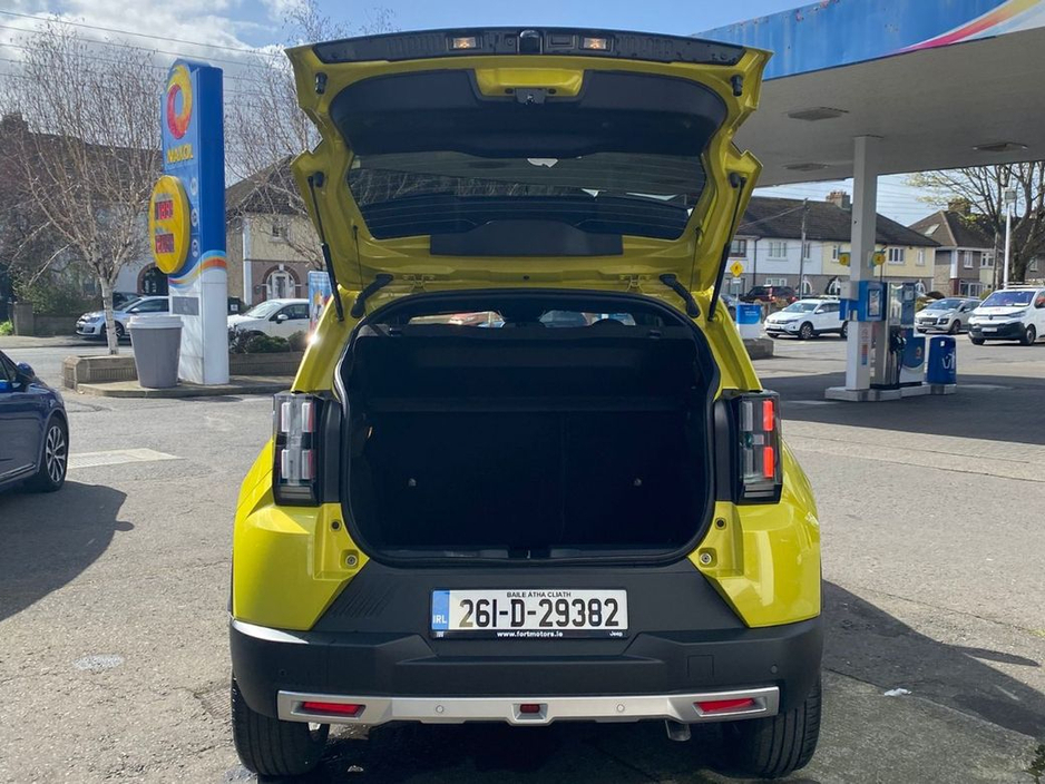 2026 Fiat Grande Panda - image 12