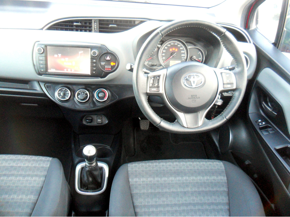 2016 Toyota Yaris 1.3  LUNA 5-DR......NCT 07/26......TAXED 04/26......FULL SERVICE HISTORY €9,995