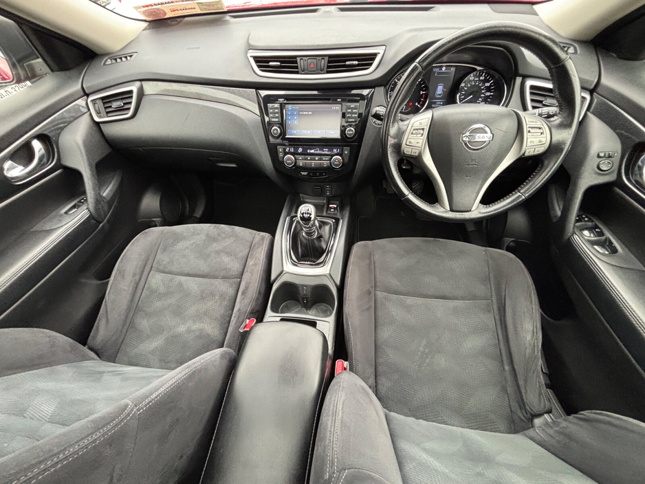 2015 Nissan X-Trail - image 15