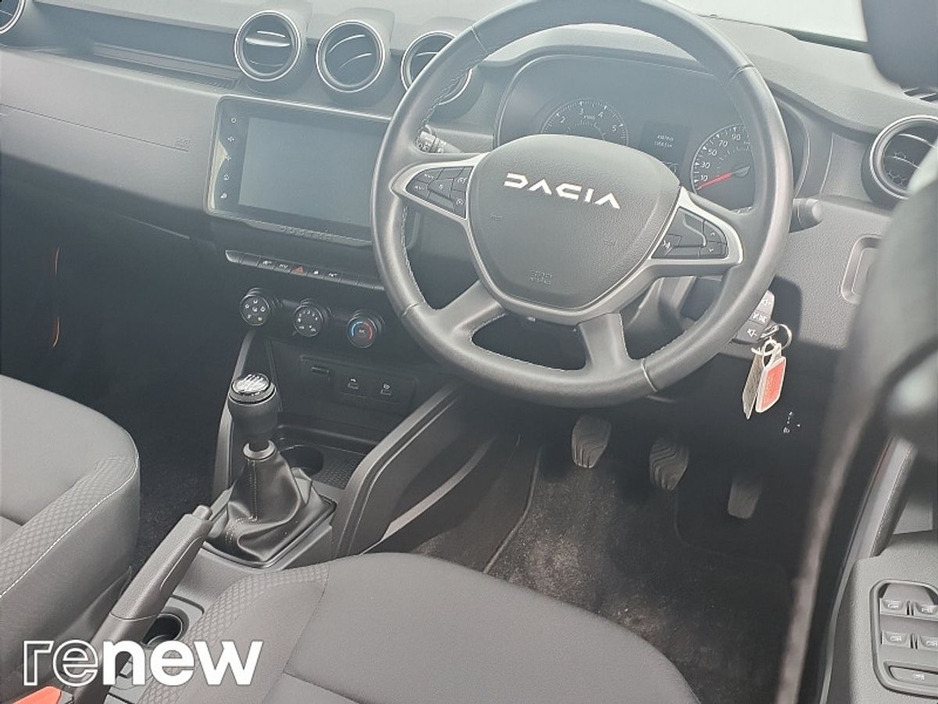 2024 Dacia Duster - image 6