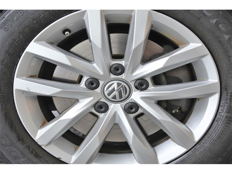 2016 Volkswagen Passat 1.6 TDI COMFORTLINE 120BHP M6F 6SPD €13,890