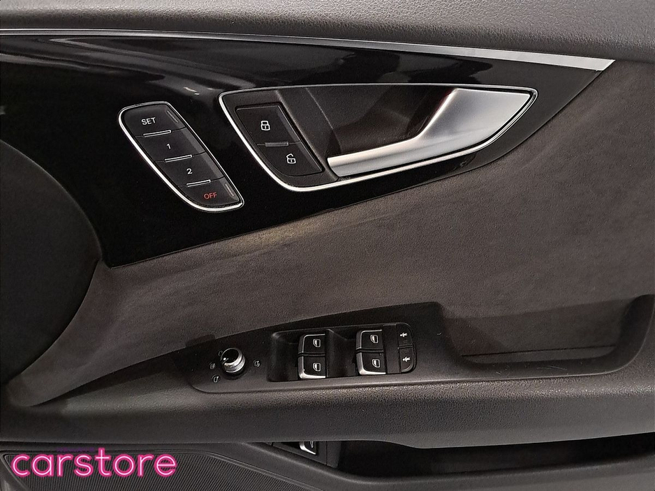 2016 Audi A7 - image 16