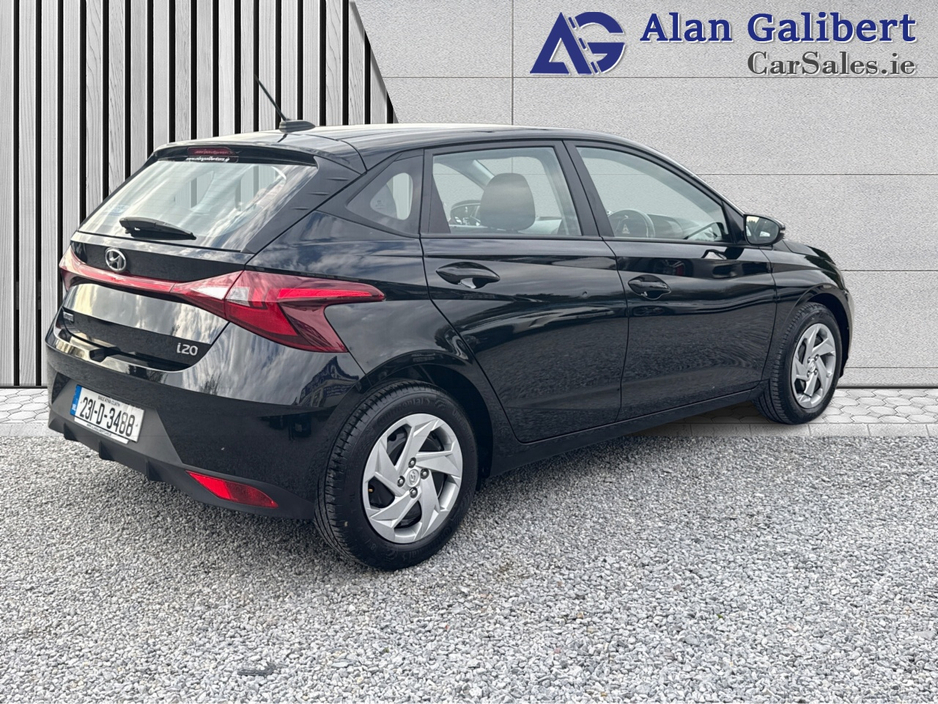 2023 Hyundai i20 - image 8
