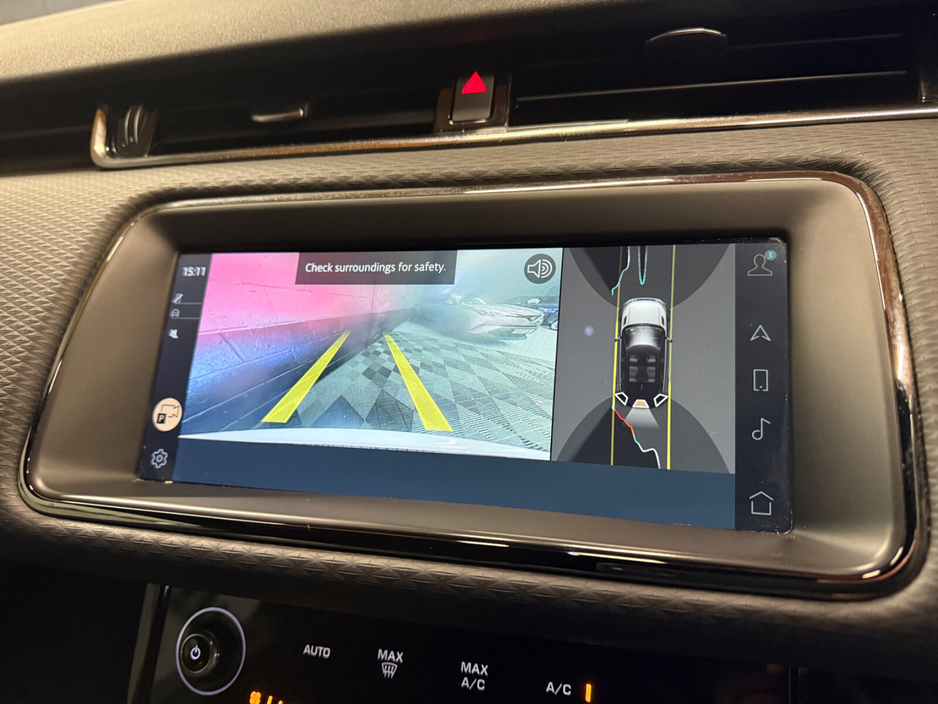 2022 Land Rover Range Rover Evoque - image 12