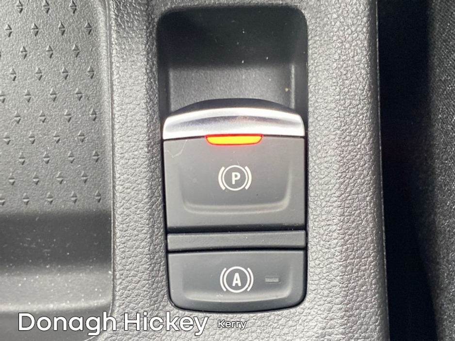 2026 Renault Captur - image 17