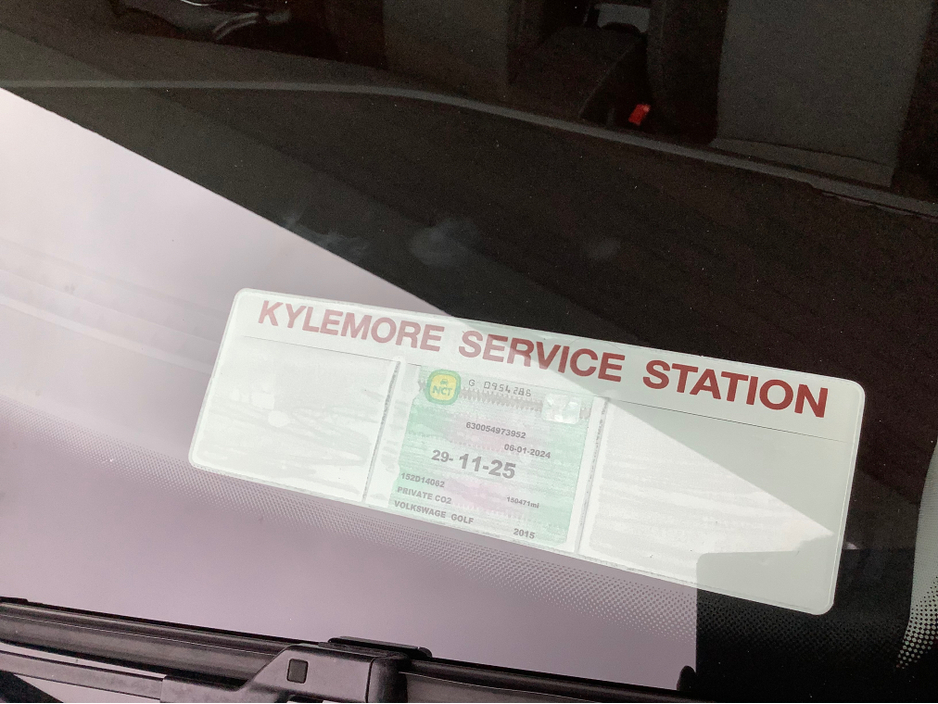 2015 Volkswagen Golf - image 12