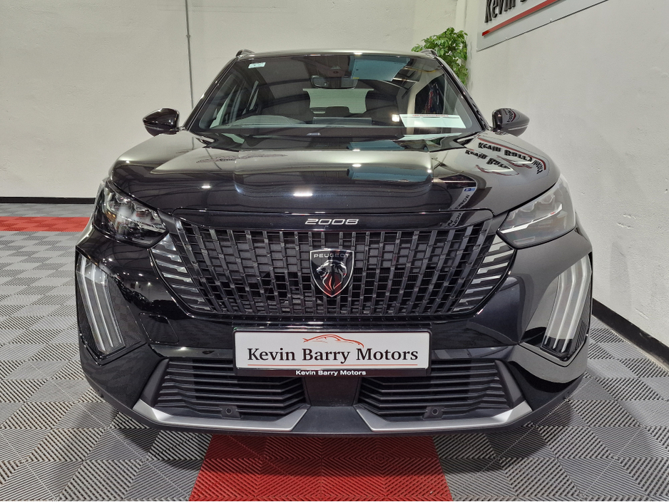 2024 Peugeot 2008 EV GT (50KWH BATTERY) AUTOMATIC **ONE OWNER / TOP SPEC / APPLE CARPLAY / CRUISE CONTROL / HALF LEATHER / KEYLESS ENTRY / REVERSE CAMERA / WIRELESS PHONE CHARGING / PEUGEOT WARRANTY 03|2027** €25,900