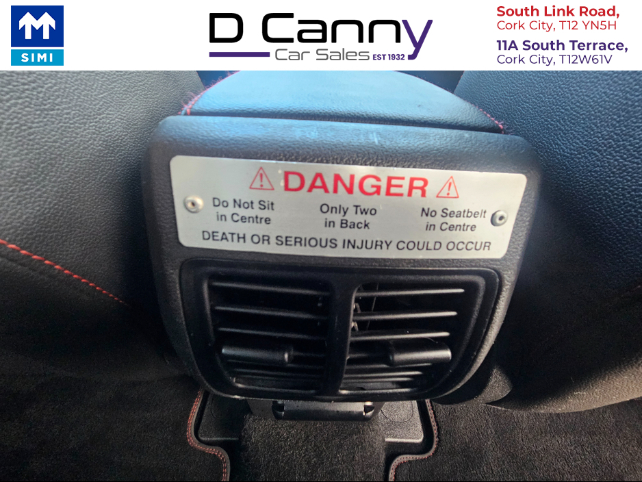 2018 Ford Kuga - image 17