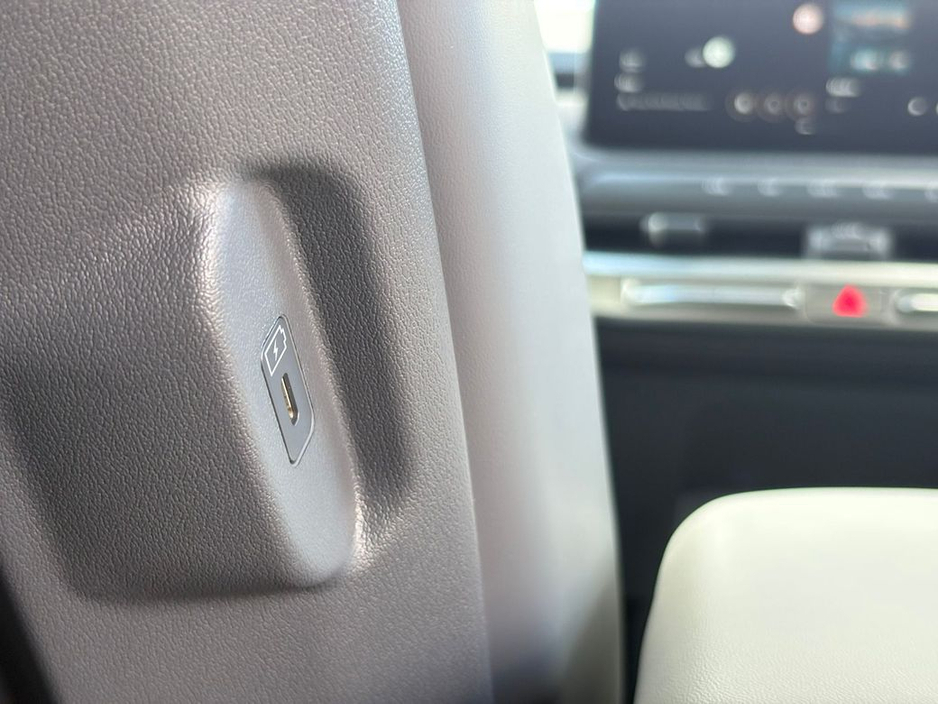 2026 Kia EV3 - image 33