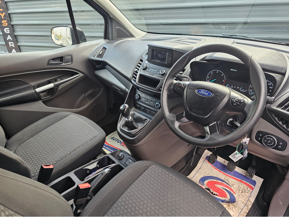 2019 Ford Transit Connect TREND SWB 1.5 100PS M6 2 SEAT €8,995