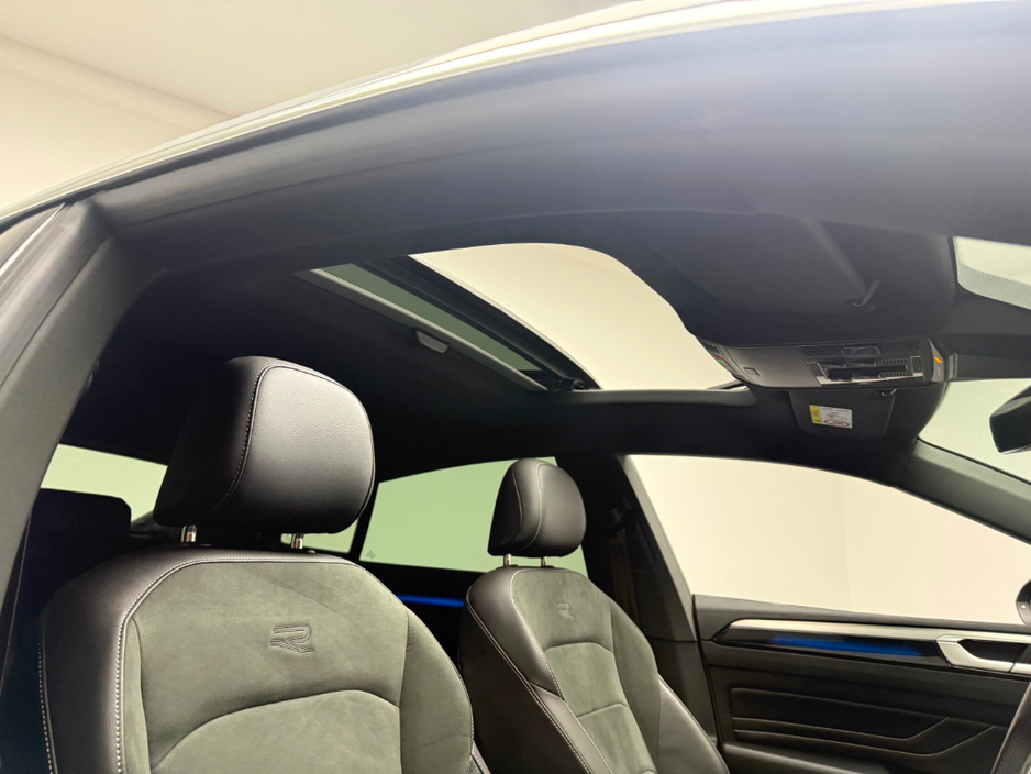 2024 Volkswagen Arteon R-LINE 1.4 TSI PHEV DSG *PAN ROOF* €45,990