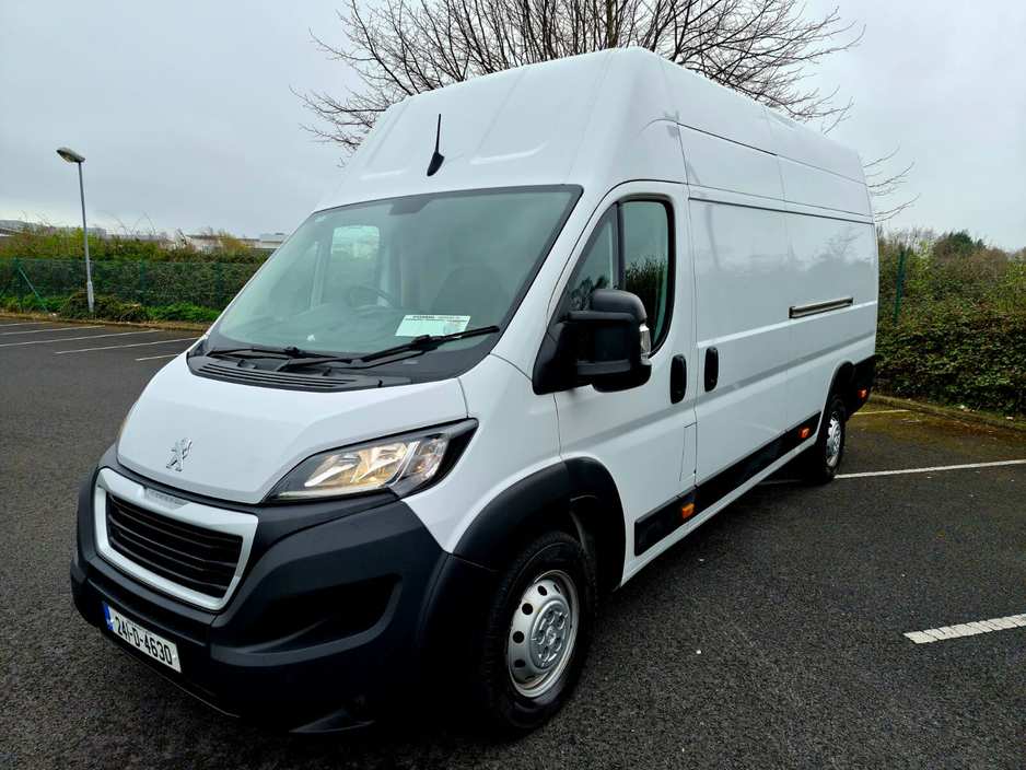2024 Peugeot Boxer - image 3