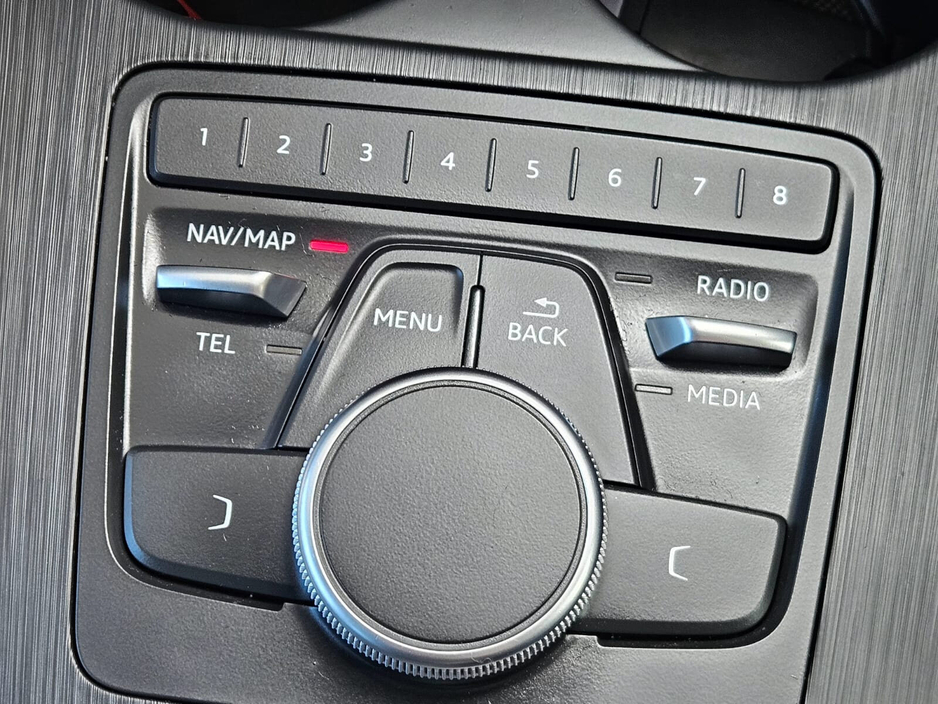 2019 Audi A4 - image 17