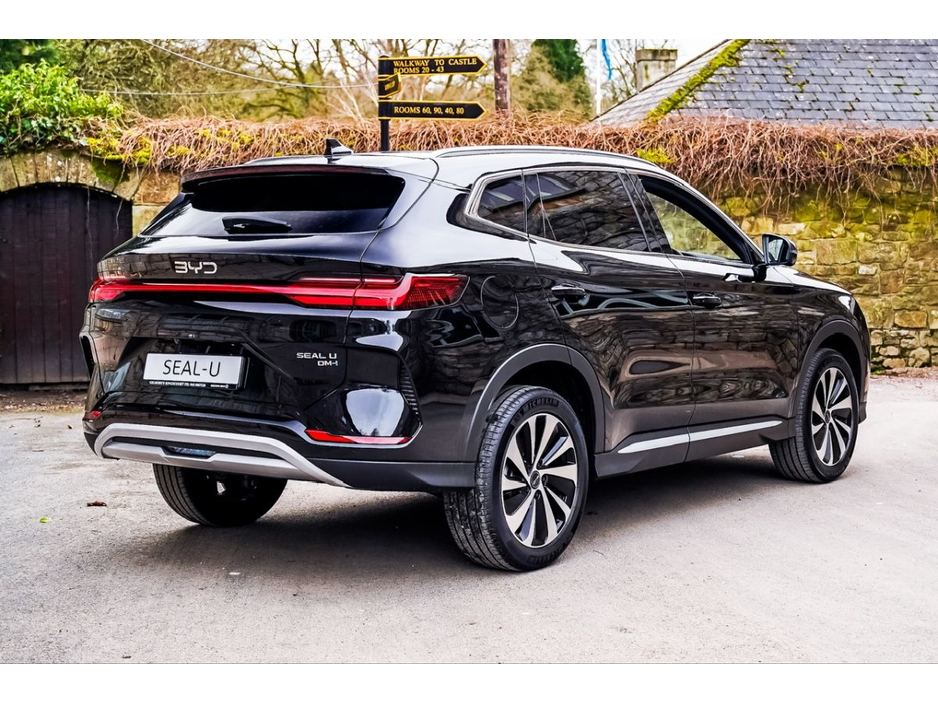 2026 BYD Seal U Comfort Plug in Hybrid €47,995