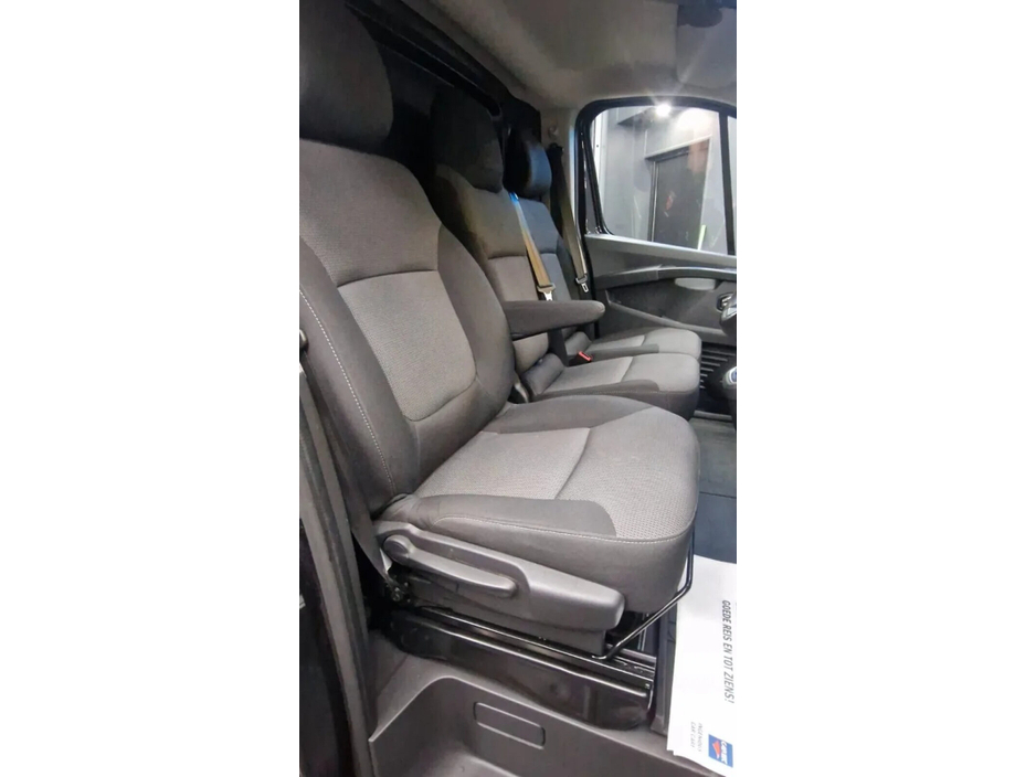 2024 Nissan Primastar  €23,950