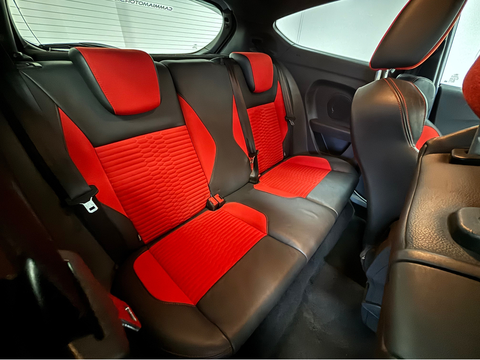 2013 Ford Focus ST - image 12