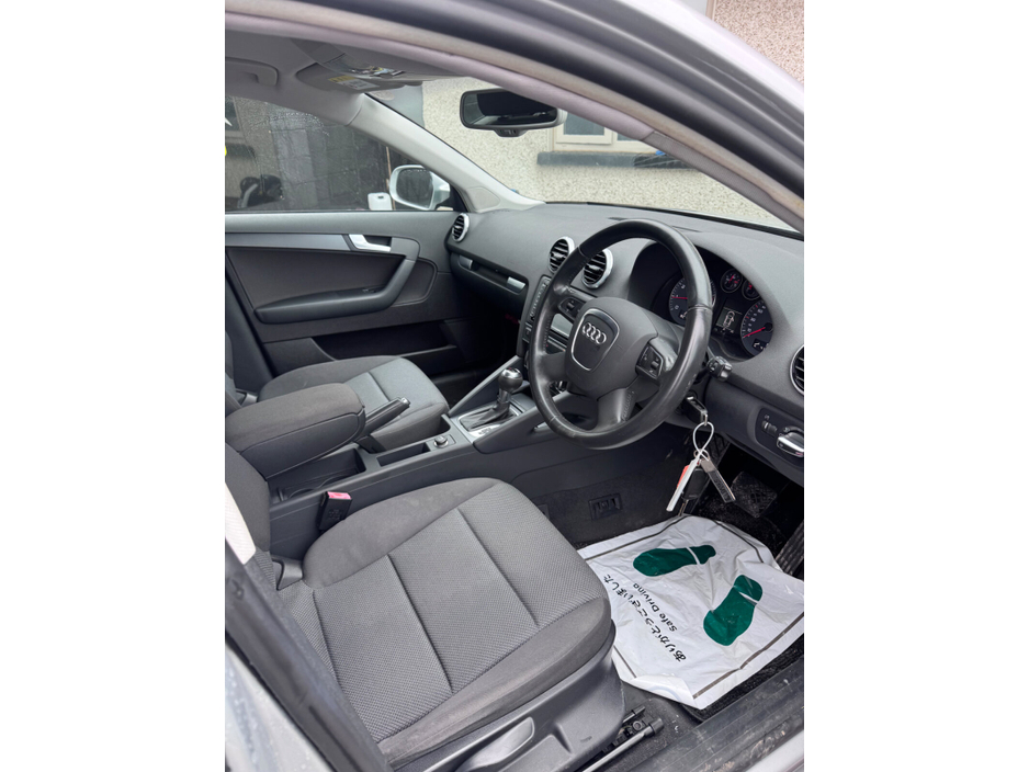 2013 Audi A3 - image 6