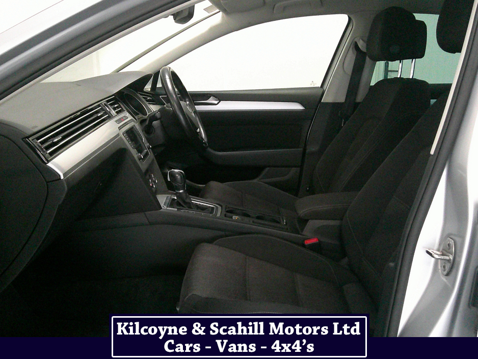 2016 Volkswagen Passat 1.6 TDI SE BUSINESS BLUEMOTION 120PS 4DR AUTO