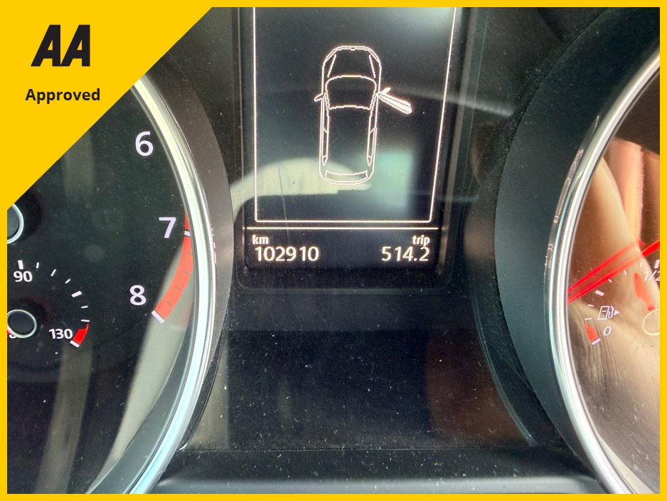 2016 Volkswagen Polo - image 17